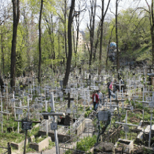 Что означает сон, в котором приснилась кладбище?