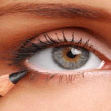 Как правильно подводить глаза карандашом?