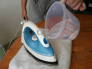 Способы очистить утюг от накипи в домашних условиях