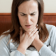 Что делать, если болит горло по ночам?