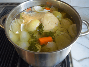 Пересолила суп: что делать, чтобы спасти блюдо?