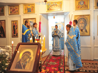О празднике в честь иконы Казанской Божией Матери